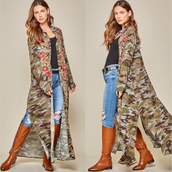 CAMOUFLAGE PRINT EMBROIDERED MAXI DRESS DUSTER 🎉HOST PICK🎉 - Picture 2 of 9